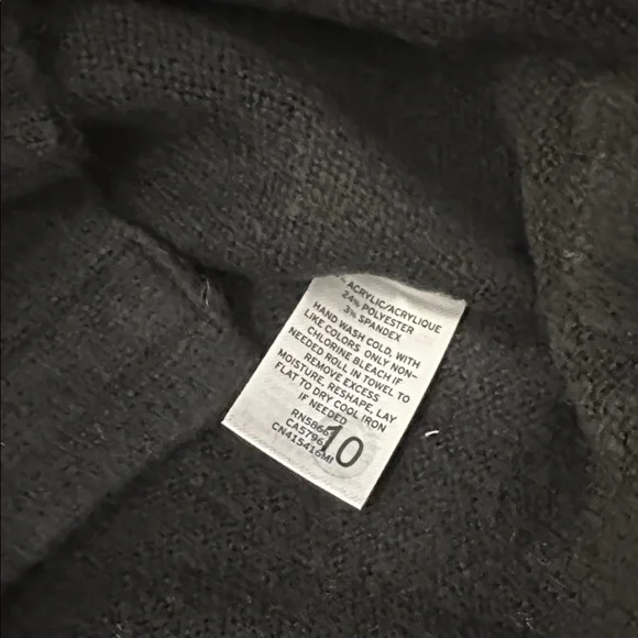 Caslon Black Sweater with Side Snaps. Size M NWT - Picture 5 of 5